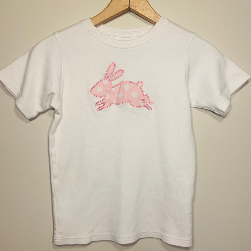 Chasing Fireflies Size 8 Short sleeve Bunny Shirt